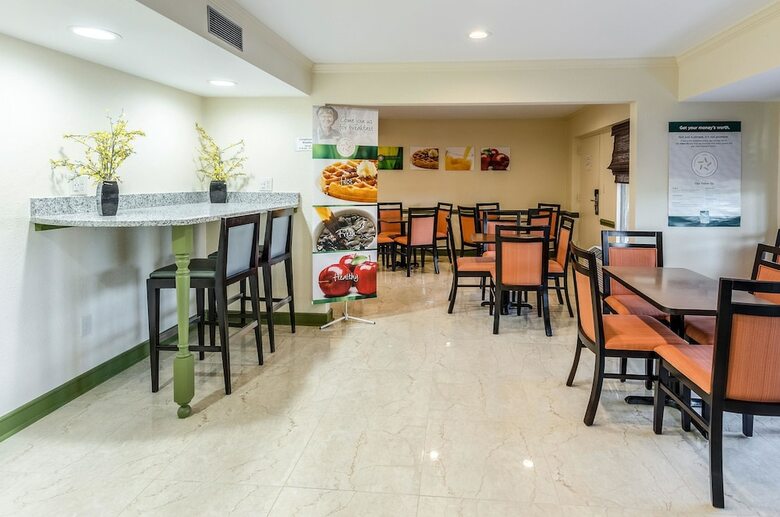 Motel Quality Inn Tanglewood