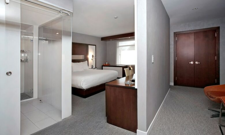 Hotel J House Greenwich