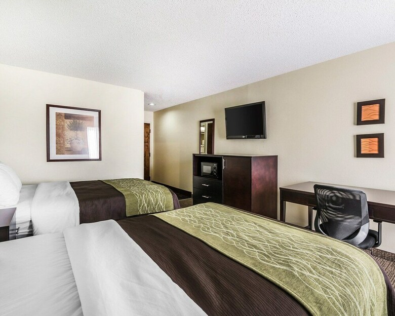 Hotel Hometown Inn