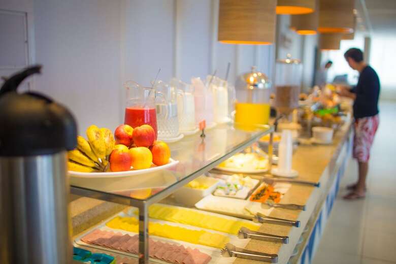 Cris Hotel