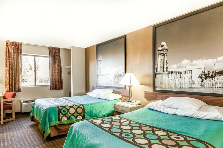 Hotel Super 8 By Wyndham Liverpool/clay/syracuse Area