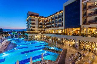 Hotel Glamour Resort Spa