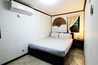 Royal Caravan Hotel & Outbound