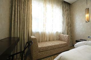 Crown Crystal Shanghai Hotel