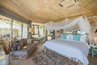 Treehouse Villas