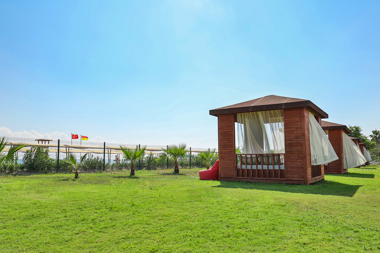 Crystal Boutique Beach Resort
