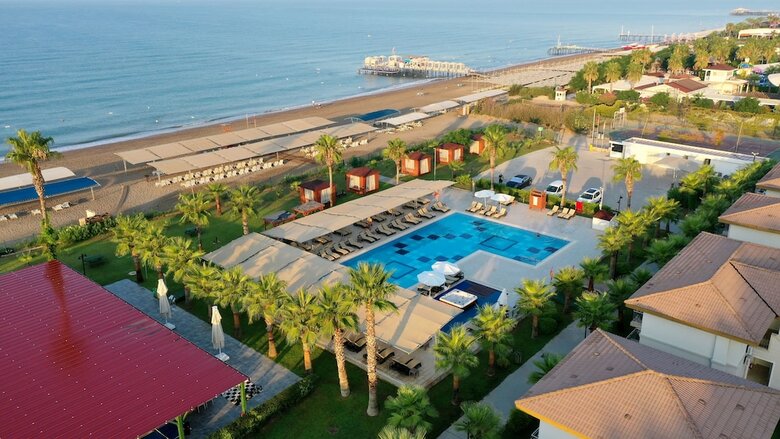 Crystal Boutique Beach Resort