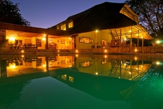 Hotel Kubu Safari Lodge
