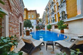 Hotel Seven Hills Palace & Spa
