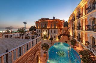 Hotel Seven Hills Palace & Spa