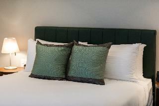 The Branksome Hotel & Residences