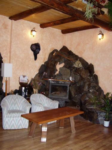 Hostal Prutets Guest House