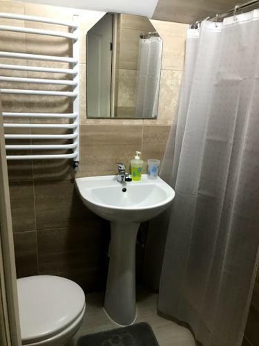 Hostal Fayniy Guest House