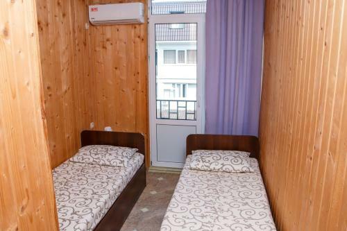 Beach Hotel
