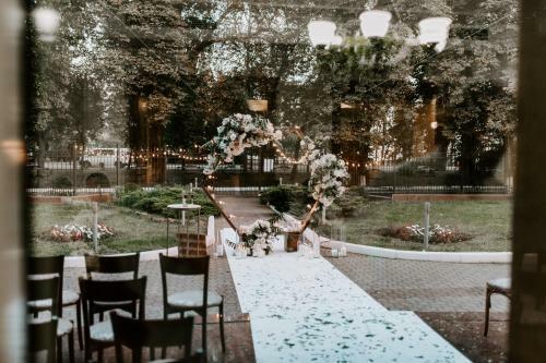 Evropeisky Hotel