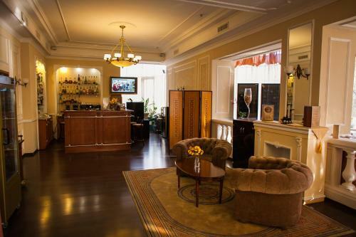 Evropeisky Hotel