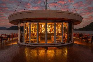 Hotel Heritage Line - Ylang Cruise