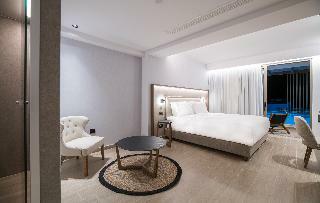 Akasha Beach Hotel And Spa