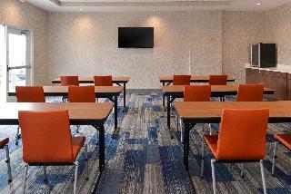 Hotel Holiday Inn Express And Suites Trinity