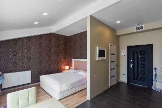 Hotel Diplomat Suites