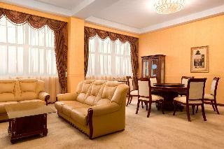 Hotel Ramada Plaza Gence