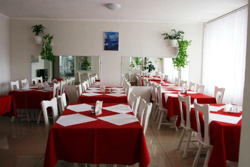 Kyiv Hotel