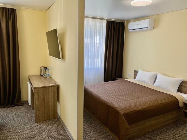 Hotel Yavir