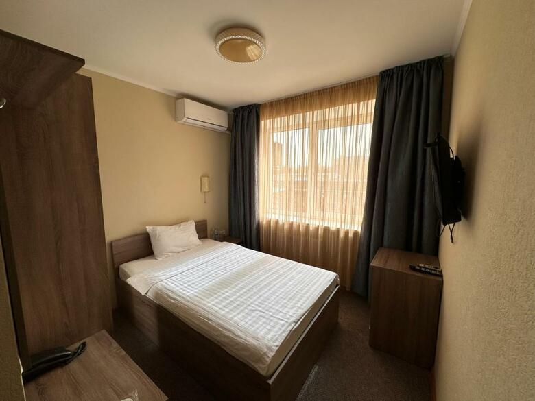 Hotel Yavir