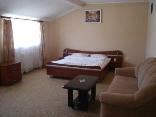 Hotel Izumrud