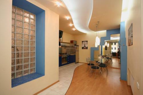 Odessaapts Apartments
