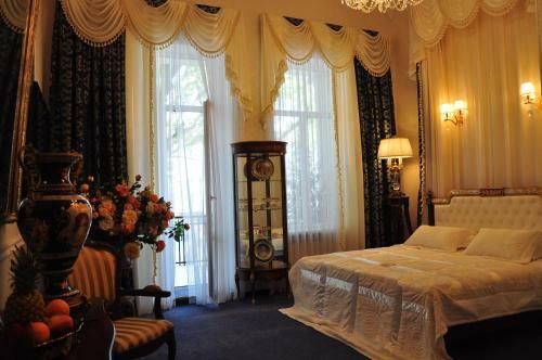 Queen Valery Hotel