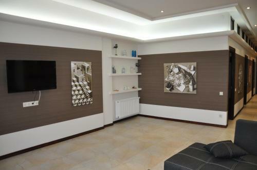 Arcadia Palace Apartments With Sea View