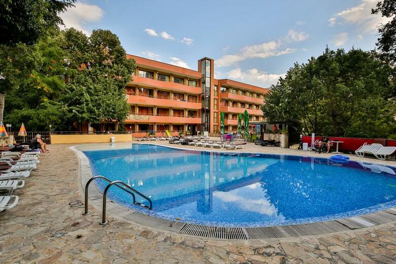 Hotel Kamchia Park