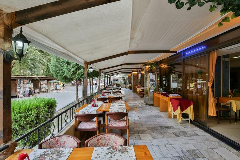 Hotel Kamchia Park