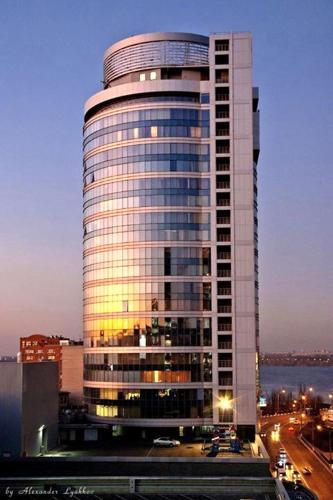 Skytech Hotel