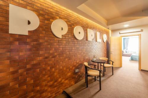 Mini-hotel People