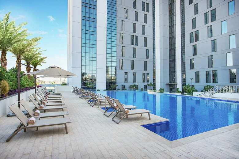 Hotel Hampton By Hilton Dubai Airport