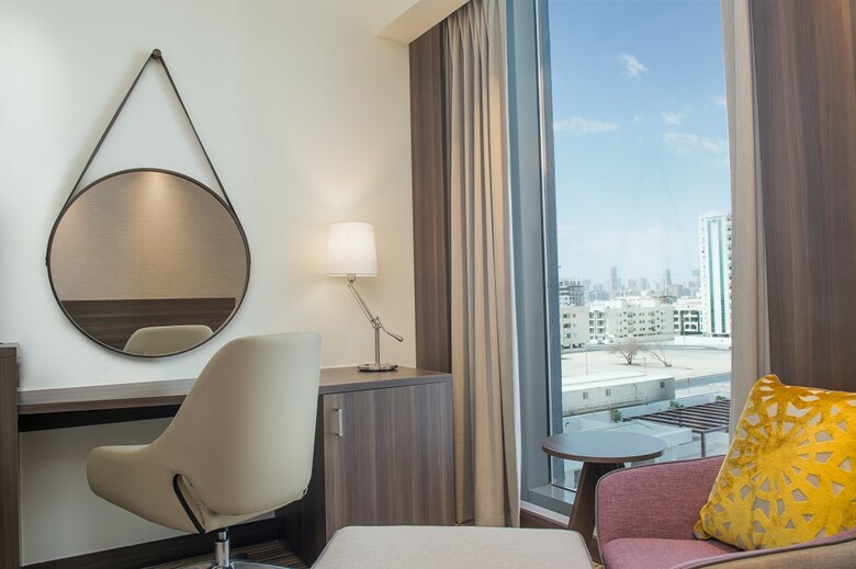 Hotel Hampton By Hilton Dubai Airport