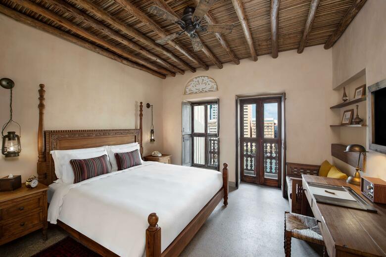 Al Seef Heritage Hotel Curio Collection By Hilton