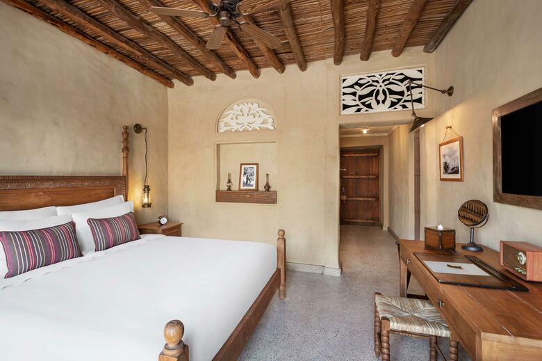 Al Seef Heritage Hotel Curio Collection By Hilton