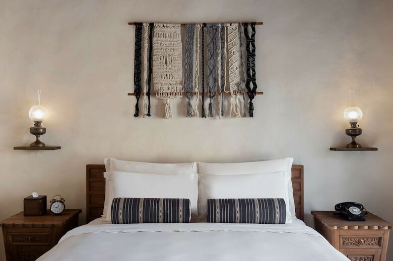 Al Seef Heritage Hotel Curio Collection By Hilton