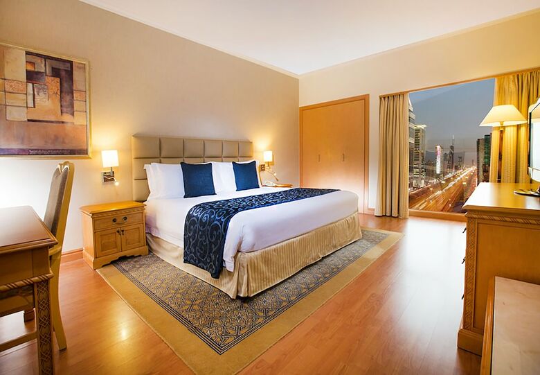 Hotel Crowne Plaza Dubai Apartments