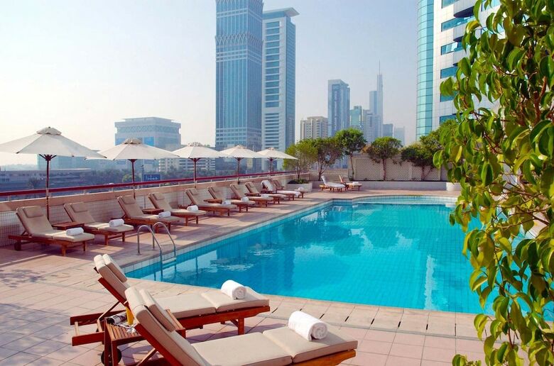 Hotel Crowne Plaza Dubai Apartments