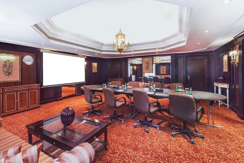 Hotel Crowne Plaza Dubai Apartments