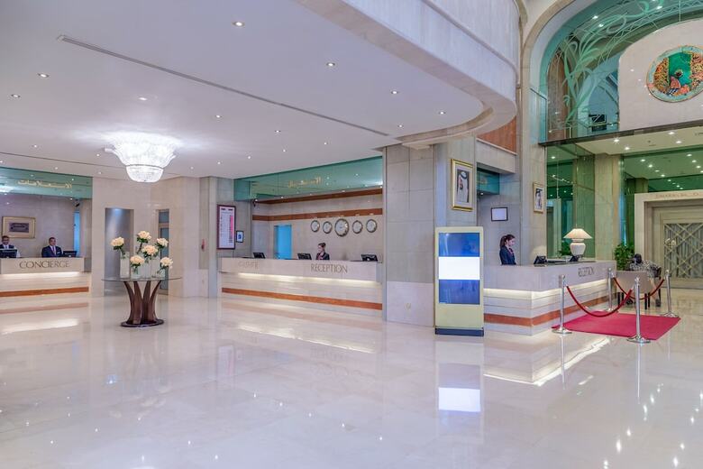 Hotel Crowne Plaza Dubai Apartments