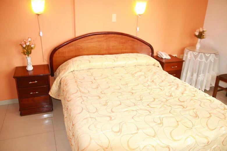 La Sierra Hotel