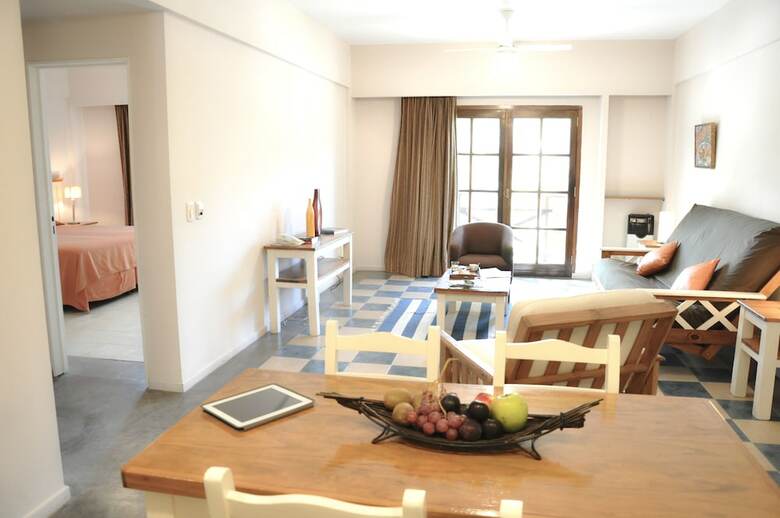 Green Sea Apart Hotel