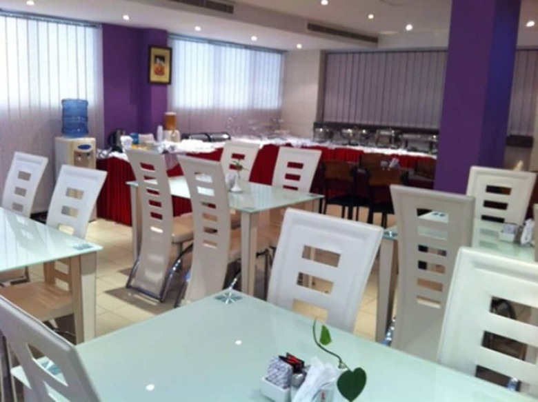 Apartamentos Al Jazeera Hotel Appartments Llc