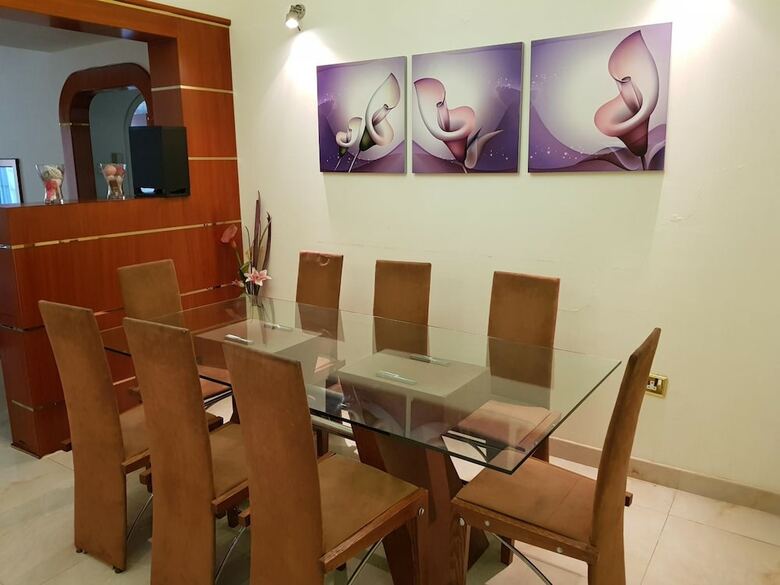 Apartamentos Al Jazeera Hotel Appartments Llc