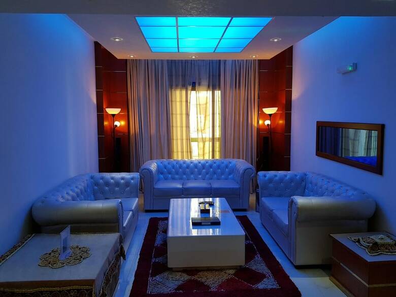 Apartamentos Al Jazeera Hotel Appartments Llc